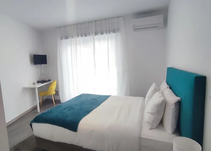 招待所 Atlantic 3 Bicas - 4*