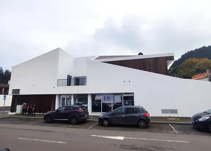 Atlantic 3 Bicas - 招待所 4*