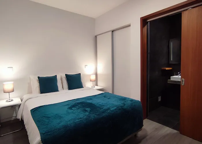 Atlantic 3 Bicas - 招待所 4*