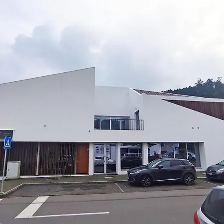 Atlantic 3 Bicas - 招待所 4*